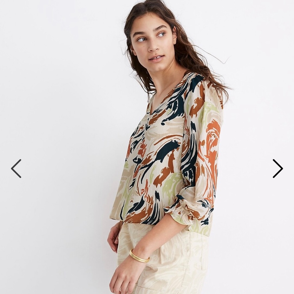 Madewell Multicolor V-Neck Ruffle-Cuff Top in Brushing Up